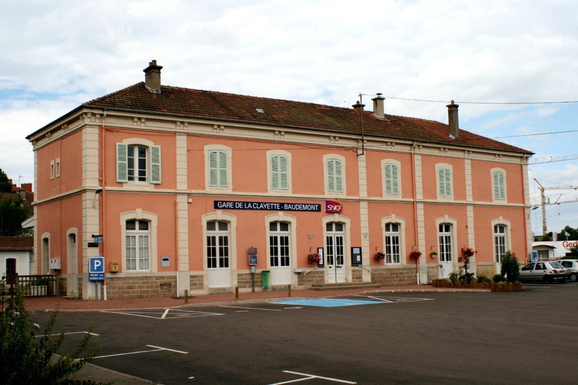 Vila Les Perruchons Ancienne Grange Renovee Avec Soin Ozolles Exteriér fotografie